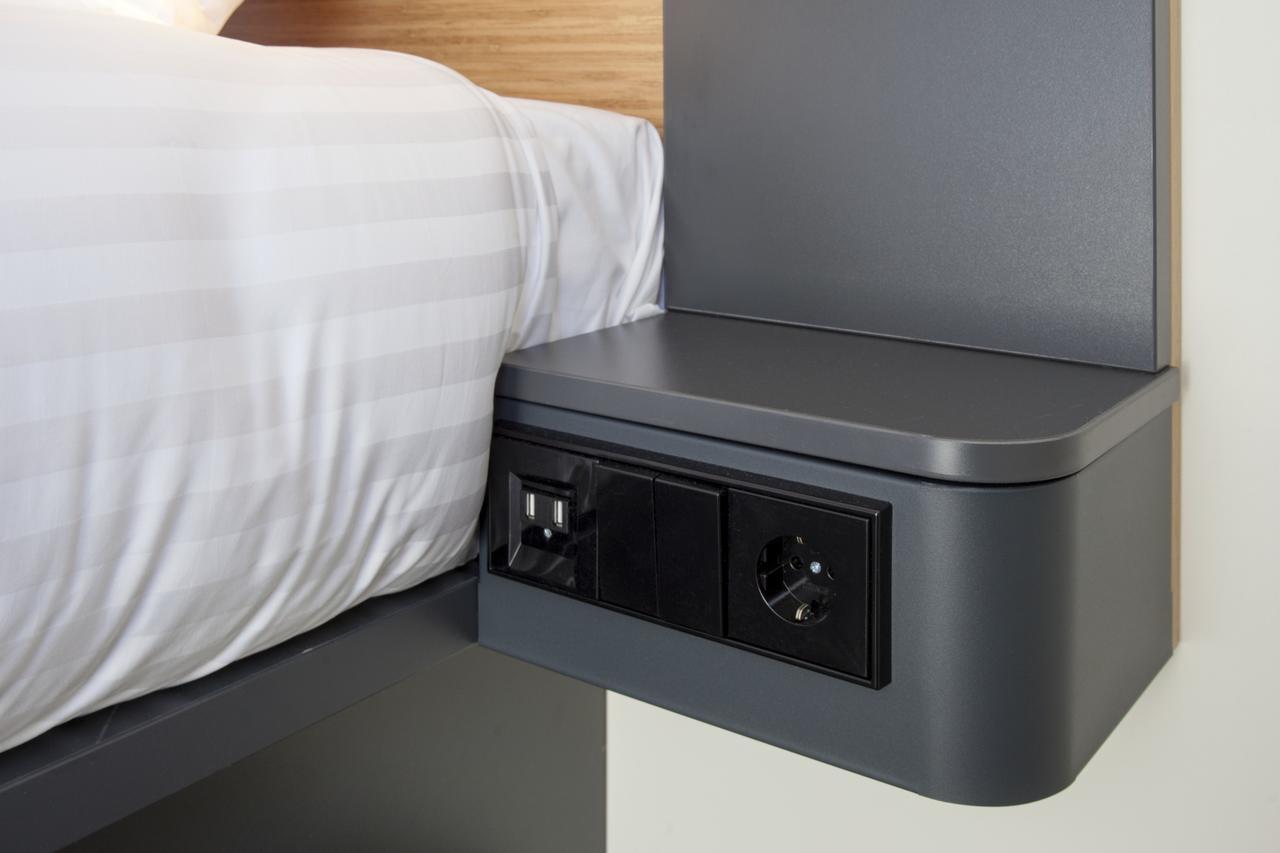 Easyhotel Amsterdam Zaandam Bagian luar foto