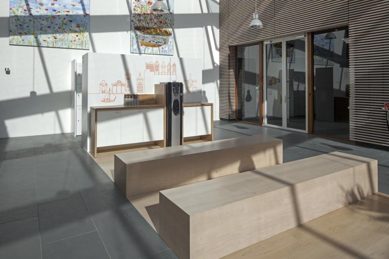 Easyhotel Amsterdam Zaandam Bagian luar foto